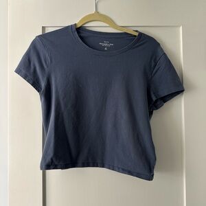 Abercrombie & Fitch Dark Blue Short Sleeve Tee